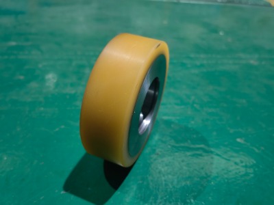 Zero-Vibration Polyurethane Wheel for Wafer Logistics
