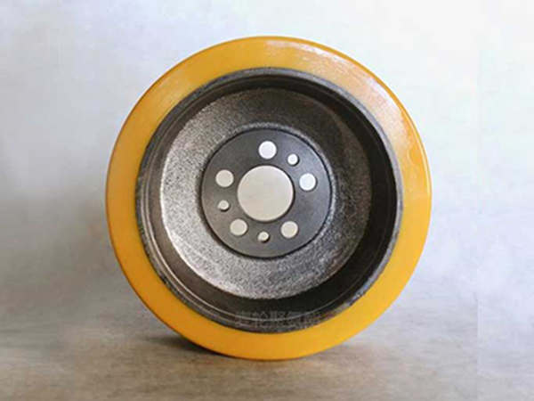 Low Heat Build-Up Polyurethane Wheels